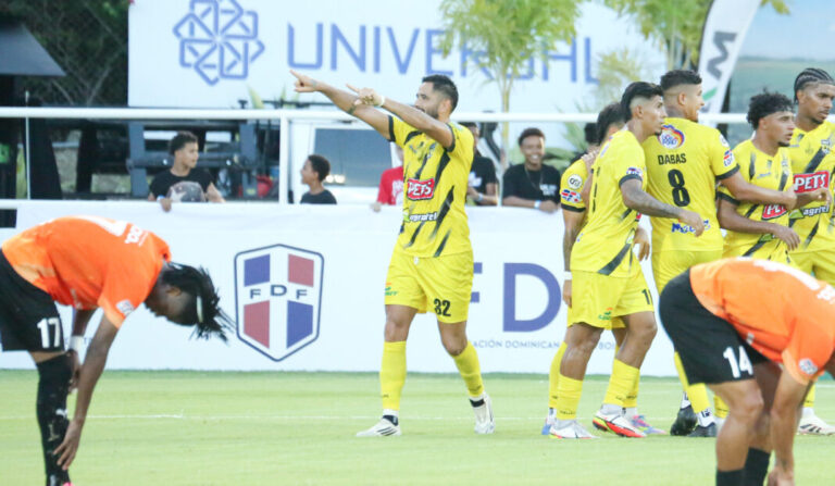 Moca FC da el primer zarpazo y vence 1-0 al Cibao FC en el inicio de la LDF