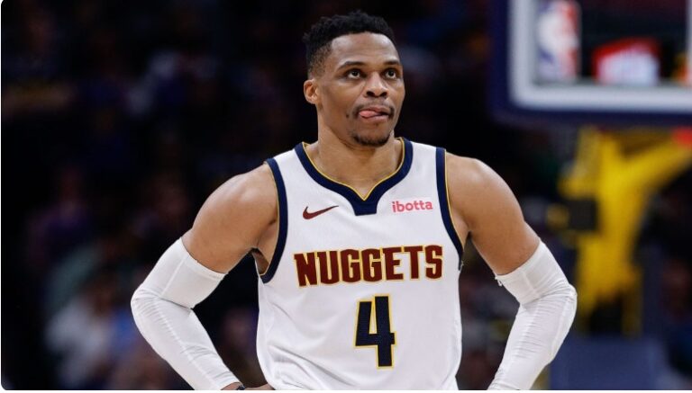 Sacramento y Westbrook se quedan solos