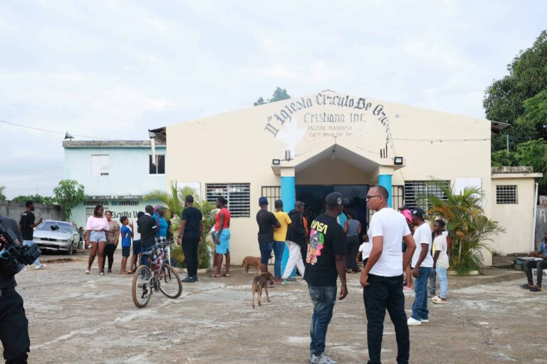 Velan uno de los dos niños muertos por un rayo en Palavé, de Manoguayabo