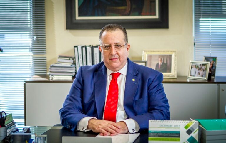 Magin Diaz dice Presupuesto Complementario contempla aumentar el gasto público en un 20 %