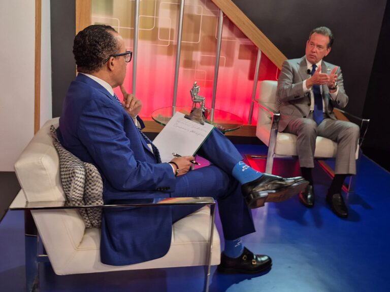 Video- Ito defiende presupuesto complementario sometido al Congreso que asigna más recursos a gasto de capital