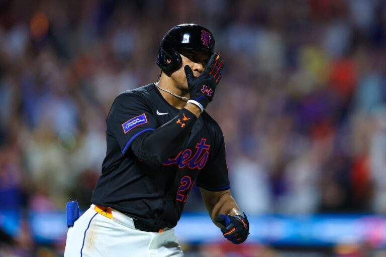 Juan Soto conecta su jonrón 43, pero los Mets caen ante los Cachorros