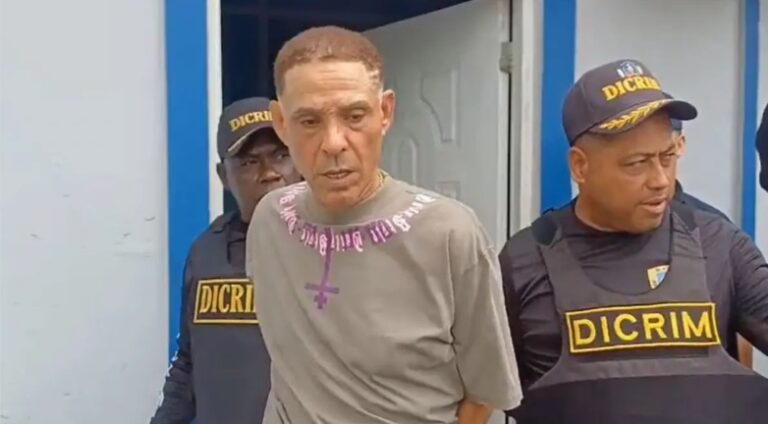 Capturan al acusado de asaltar y golpear a un anciano cerca del HOMS en Santiago