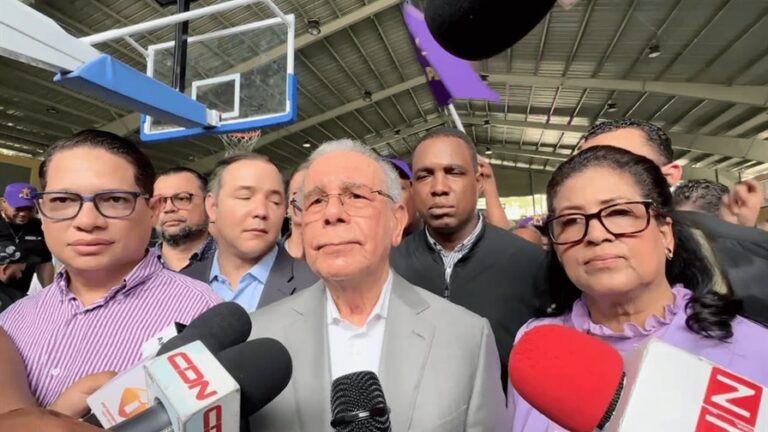 Danilo Medina dice Gobierno quiere crear un país ficticio; llama a rescatar el Seguro Nacional de Salud