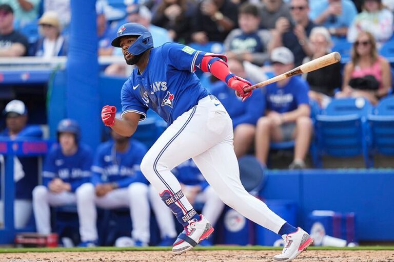 Bassitt y bullpen contienen a Orioles; Guerrero Jr. Dispara tres imparables