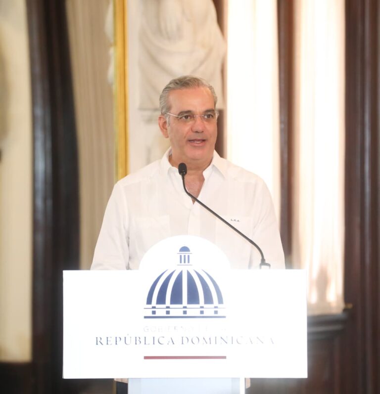 Gobierno adquiere terreno Hotel Santo Domingo para construir Centro de Convenciones