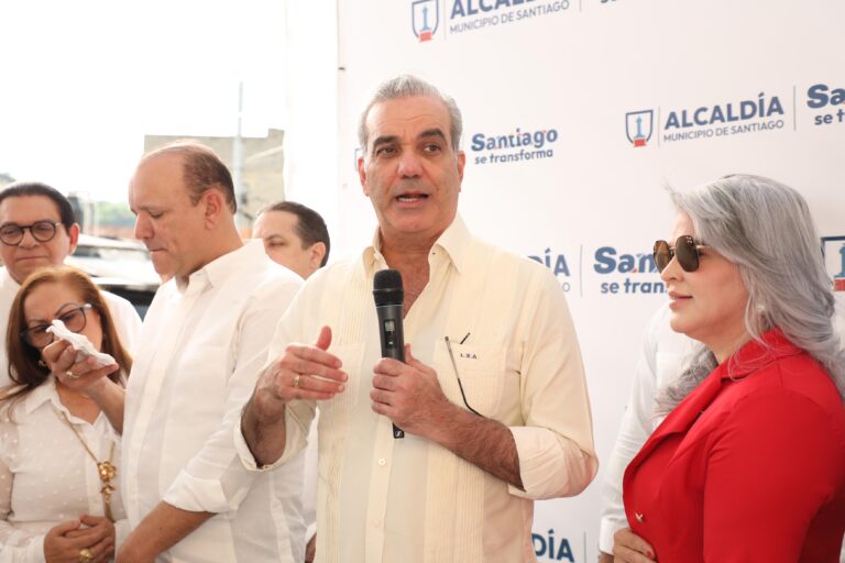 Presidente Abinader transfiere RD$658 millones al Ayuntamiento para el remozamiento del Hospedaje Yaque, el Mirador del Yaque (New York Chiquito) y otros saneamientos