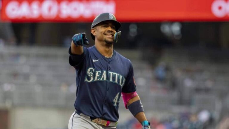 Julio Rodríguez dispara dos jonrones y llega a los 30 por segunda vez