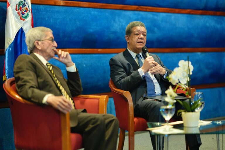 Leonel Fernández propone comité de seguimiento a conclusiones del CES sobre crisis haitiana