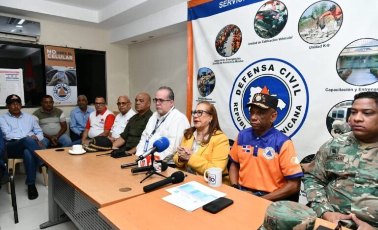 Autoridades de Santiago están preparadas ante el paso de la Tormenta Melissa