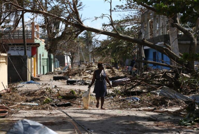 Aumentan a 25 los fallecidos al sur de Haití tras el desbordamiento del río Petit-Goâve por el huracán Melissa