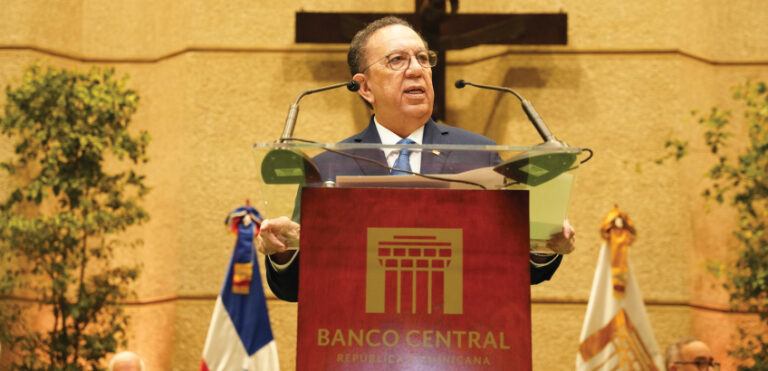 Banco Central baja a 2.5% la proyección de crecimiento económico para 2025