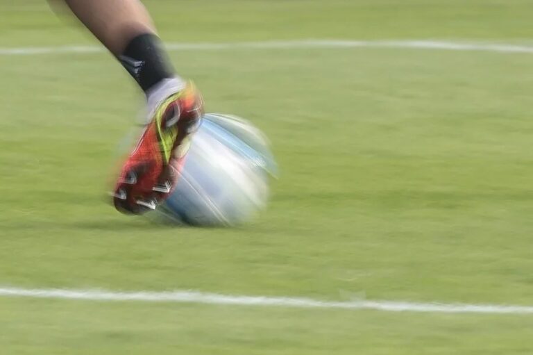 Escándalo en el fútbol turco: más de 150 árbitros bajo investigación por apuestas deportivas