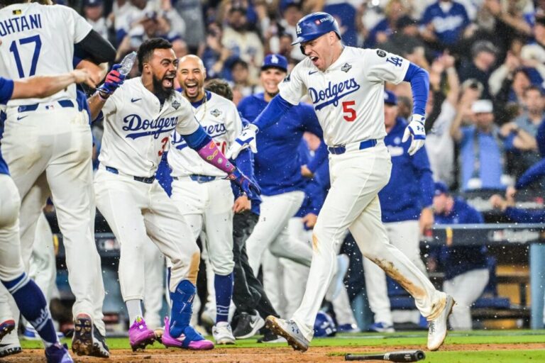 ¡Freeman vuelve a ser héroe! Dodgers ganan épico Juego 3 de 18 entradas ante los Azulejos