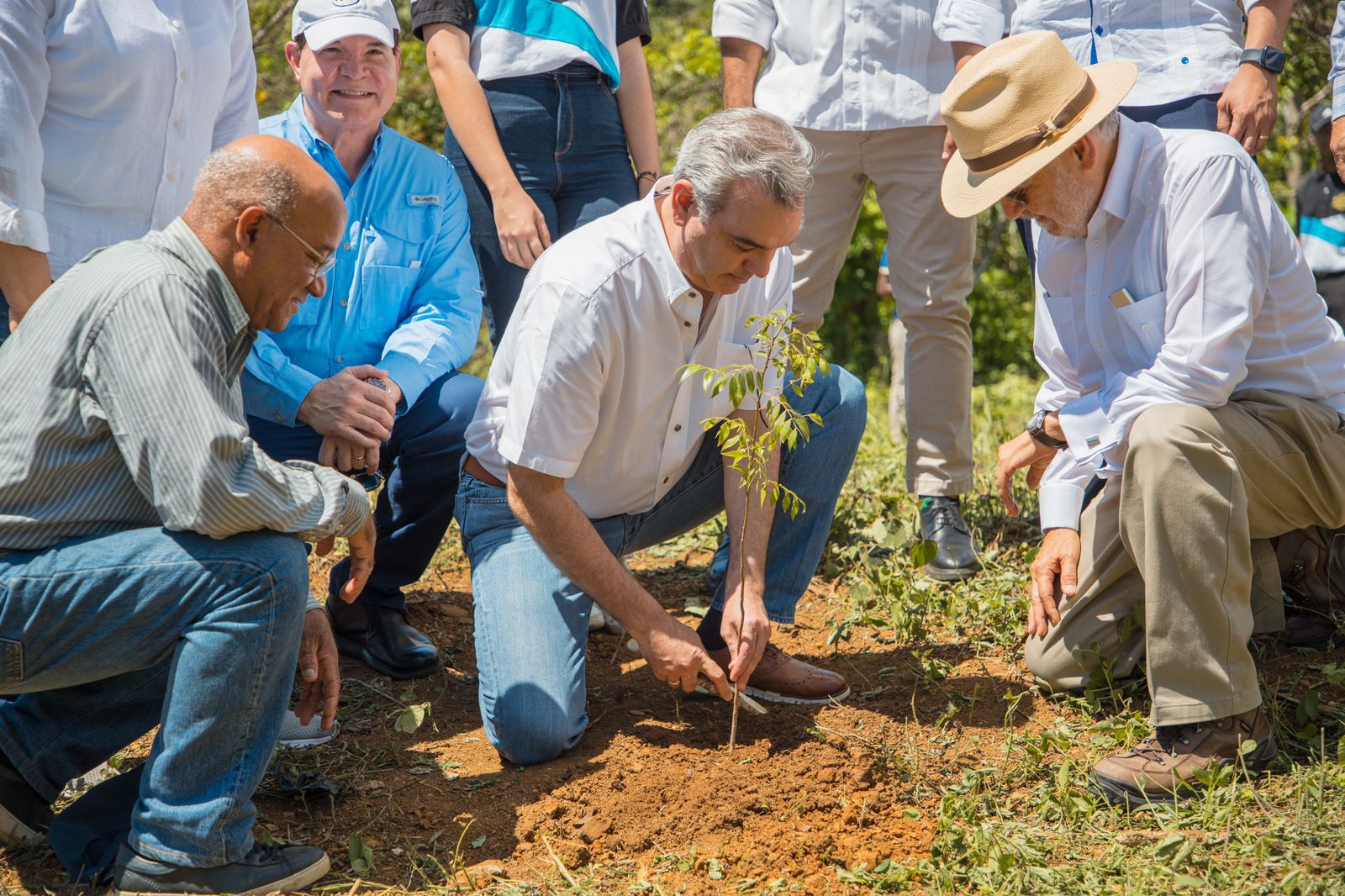 Asociación Dominicana de Hacendados reconoce liderazgo y visión del presidente Luis Abinader en materia agropecuaria