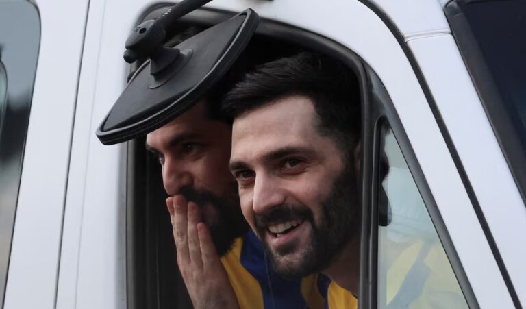 La liberación de los últimos rehenes de Hamás y la excarcelación de presos palestinos, en imágenes