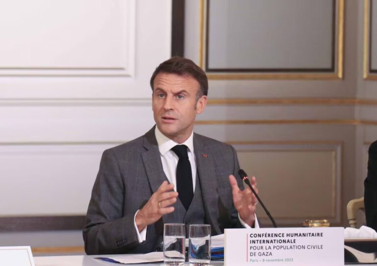 Macron insta a dar seguimiento «sin demora» al «compromiso» de Hamás con el plan de Trump