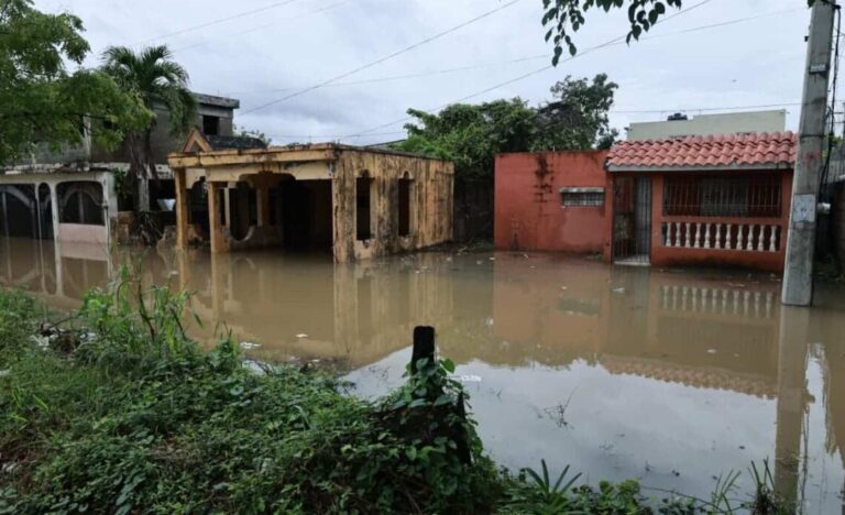 Más de 243 mil dominicanos siguen sin agua potable por culpa de Melissa