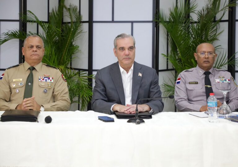 Presidente Abinader encabeza reunión de seguimiento al Plan de Seguridad Ciudadana