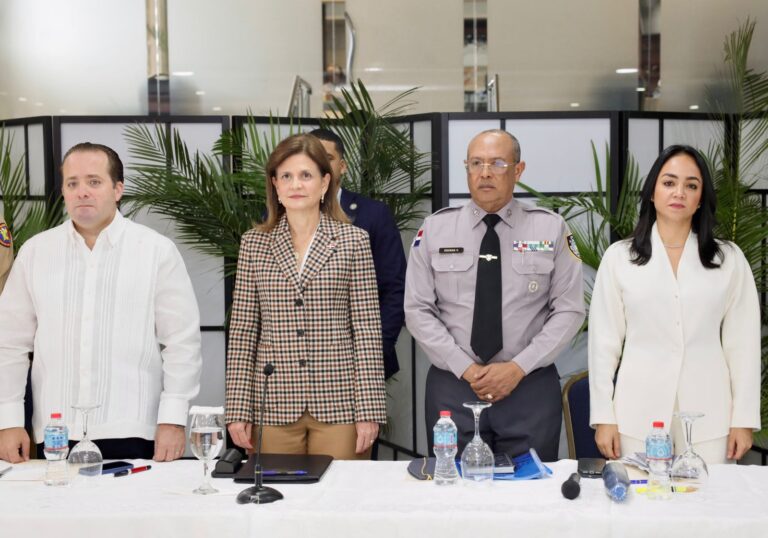 Raquel Peña evalúa avances y nuevas estrategias en reunión de seguimiento al Plan de Seguridad Ciudadana