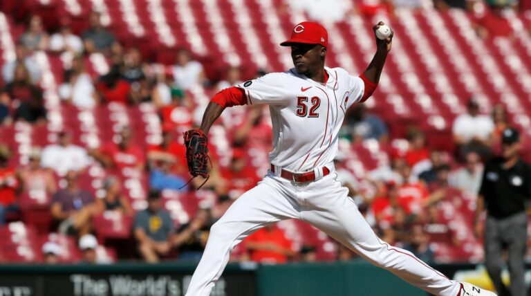 Reiver Sanmartín vendrá con el Licey esta temporada