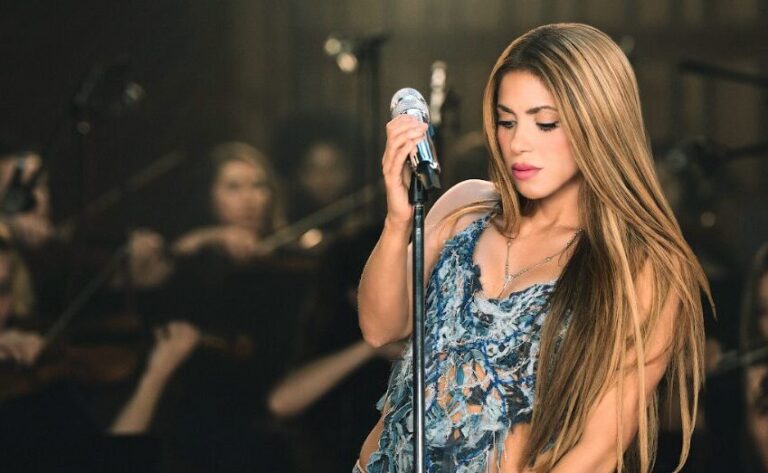 Shakira celebra con Spotify los aniversarios de “Pies Descalzos” y “Oral Fixation”