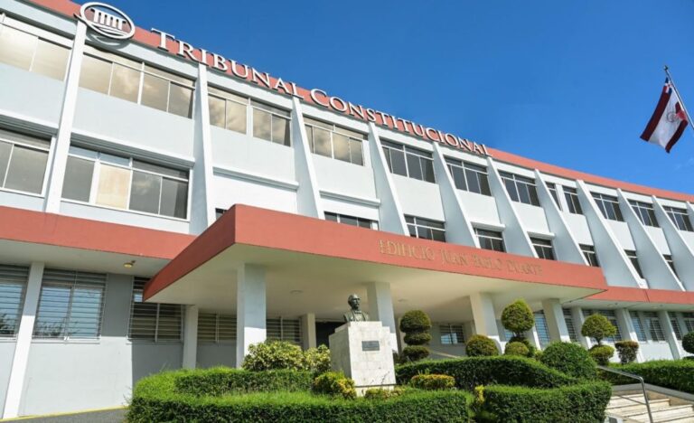 Abogados depositan ante el TC acción de inconstitucionalidad contra varios artículos del nuevo Código Penal dominicano