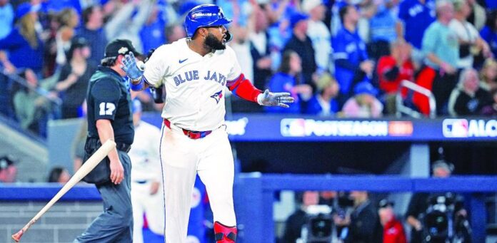 Vladimir Guerrero Jr. batea sexto jonrón