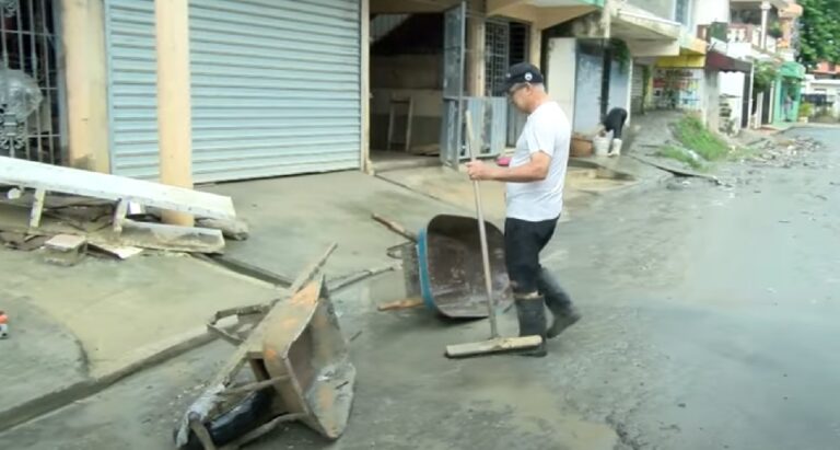 Residentes en Arroyo Bonito, en Manoguayabo,  se mantienen en alerta ante las lluvias