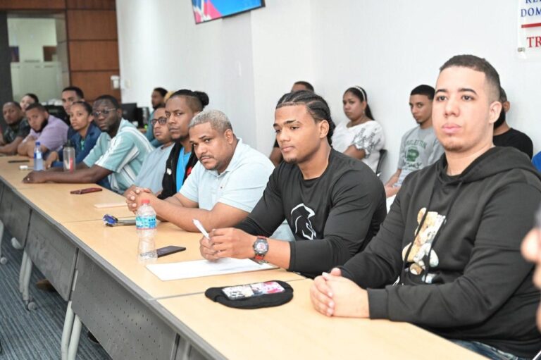 Ministerio de Trabajo asume caso de los trabajadores de Corduent Solutions Dominican Republic