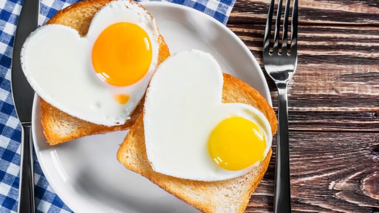 Comer huevos a diario impulsa tu salud con múltiples beneficios
