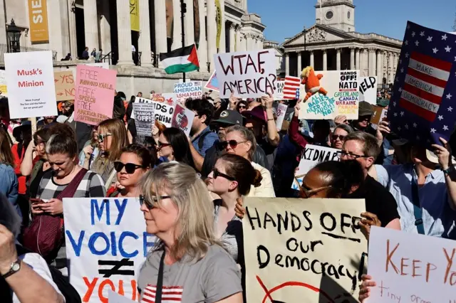 Reportaje- Millones norteamericanos se movilizaron contra lo que consideran deriva autoritaria de Donald Trump