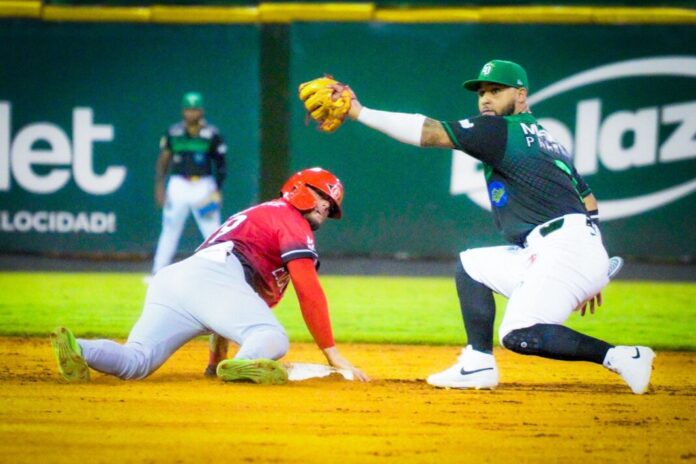 strellas Orientales mantienen el invicto co triunfo sobre los Leones