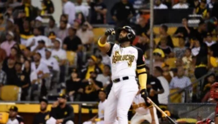 Águilas extienden su dominio y superan 3-1 a los Toros para lograr su séptima victoria seguida