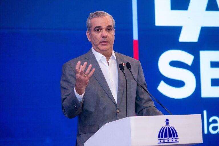 Abinader defiende declaratoria de Estado de emergencia y promete transparencia en uso de fondos