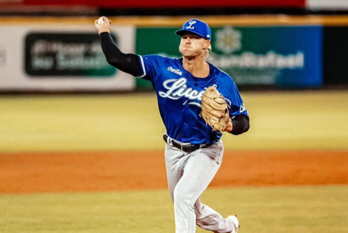 Anderson domina y el Licey firma blanqueada 2-0 sobre los Gigantes