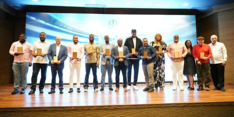 Comité Olímpico Dominicano reconoce a clase 2025 de inmortales del Deporte