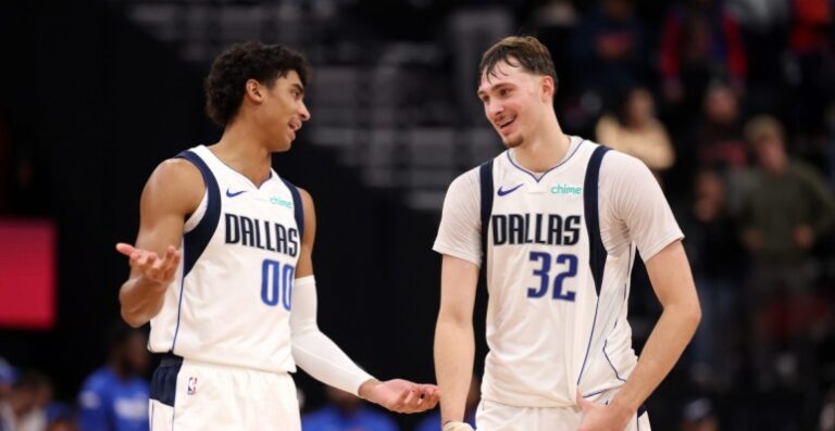 Cooper Flagg explota y da la victoria a Dallas sobre Clippers