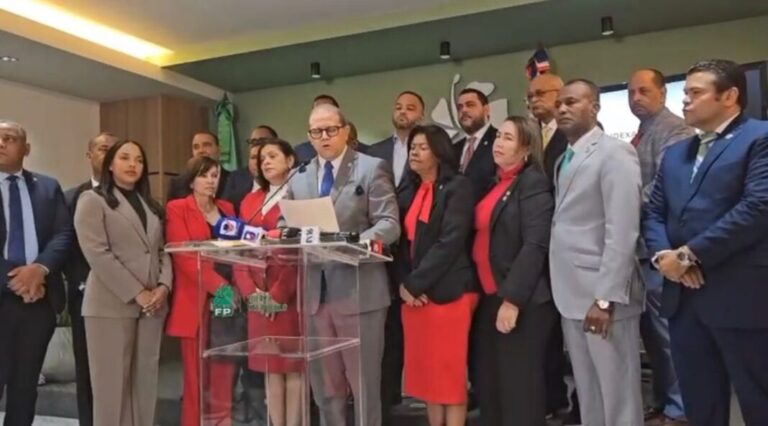 Diputados de la Fuerza del Pueblo emplazan al Gobierno a aplicar indexación salarial