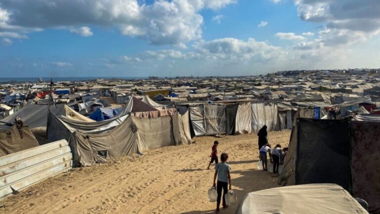 Egipto dice mediadores coordinan para consolidar alto el fuego en Gaza pese a escalada