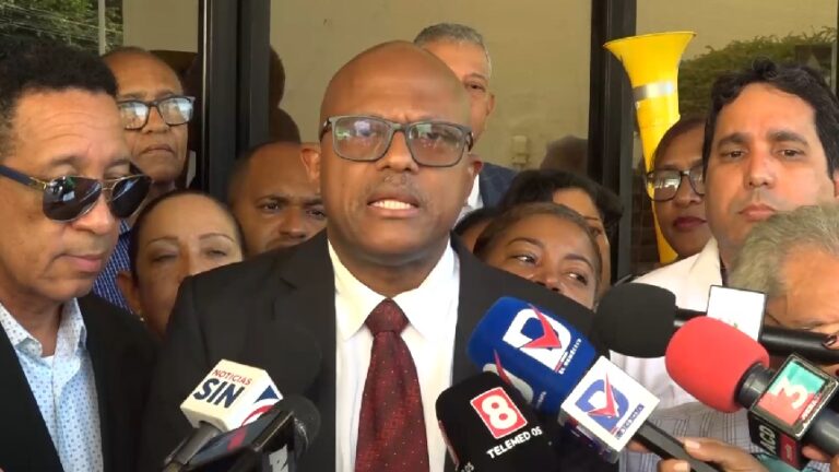 Nuevo presidente del CMD, Luis Peña Núñez, advierte sobre «altísima» tasa de desempleo médico en RD