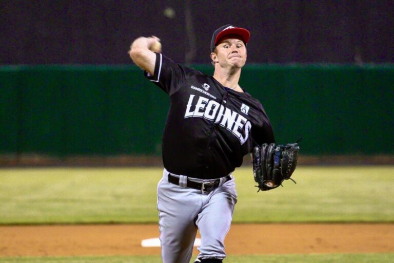 Gavin domina por completo y Leones superan 3-1 a las Estrellas