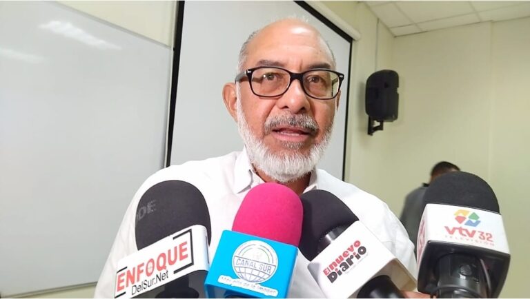 Persio Maldonado advierte las noticias falsas son el desafío de la democracia