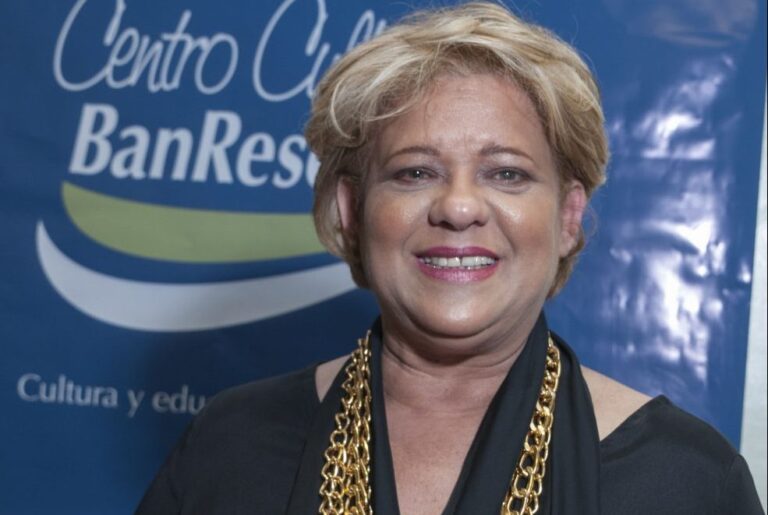 Fallece reconocida diseñadora de modas Sissy Bermúdez; creen sufió un infarto