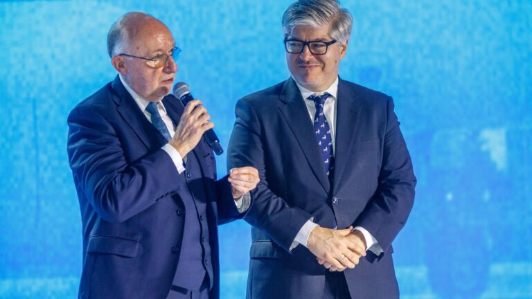 Presidente Abinader dice “sin conectividad aérea no hay éxito en turismo”; reitera firme posición de RD como referente regional en aviación civil