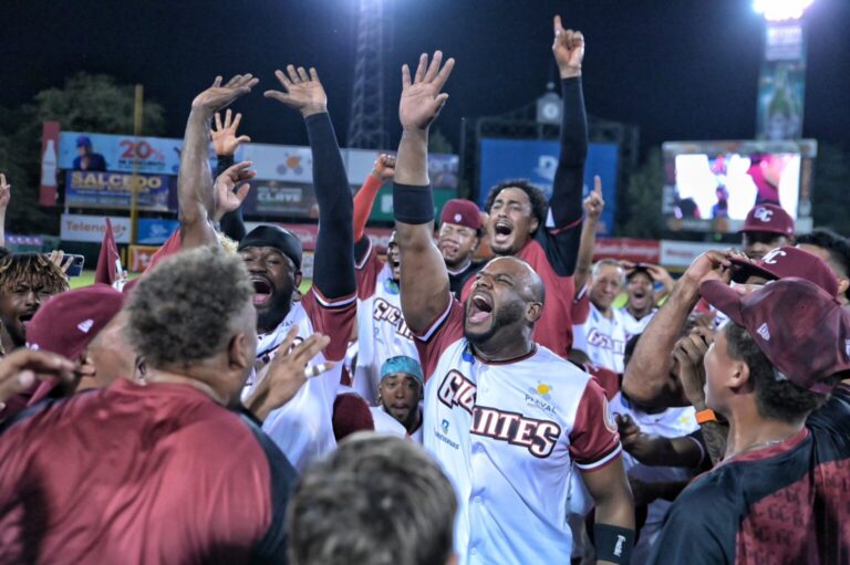 Gigantes del Cibao eliminan al Licey y avanzan al Round Robin