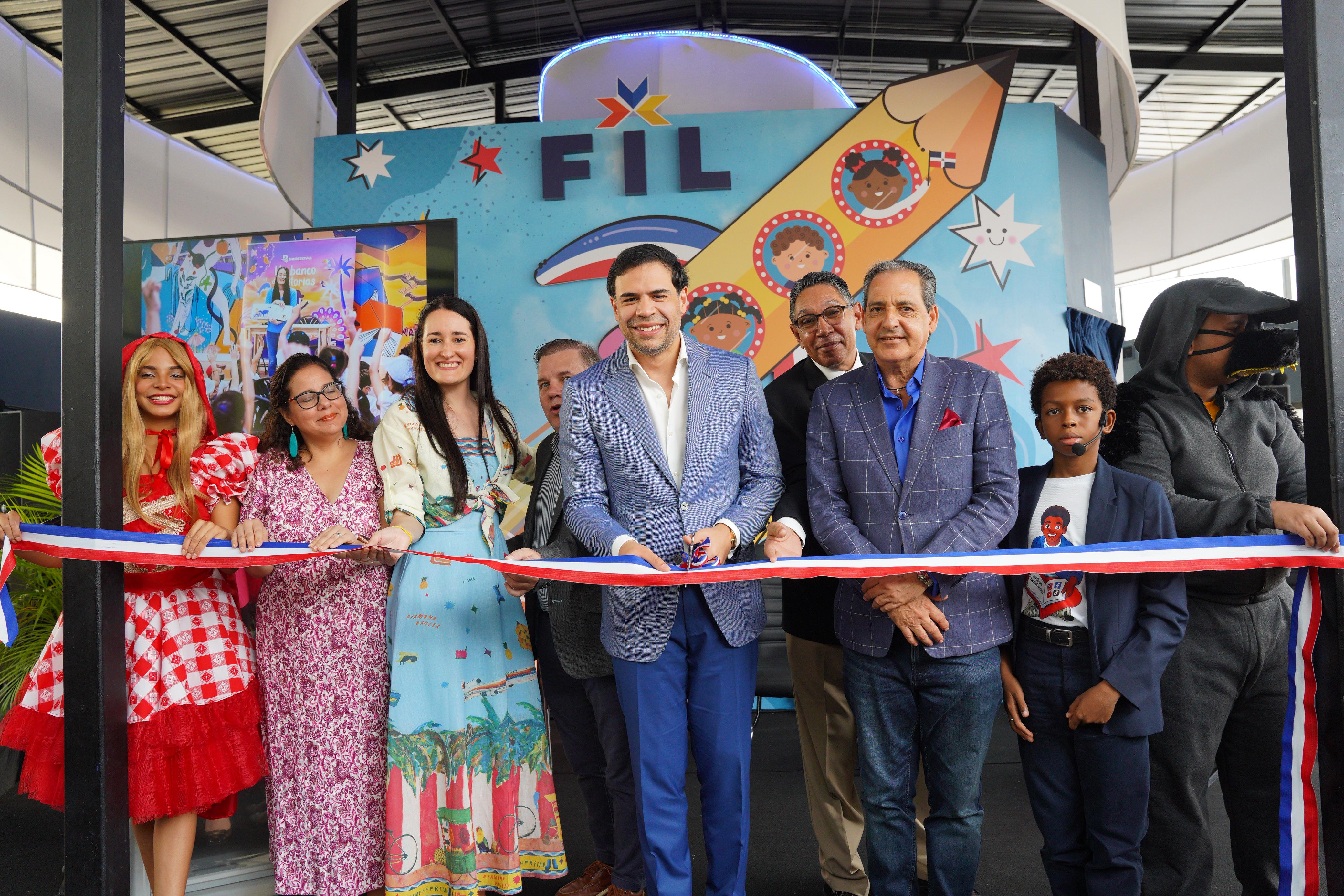 Acciones del Ministerio de Cultura, en 2025, impactaron a cientos de miles de gestores y estudiantes en mas de 90 territorios del pais