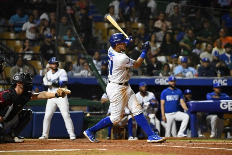 Adames deja en el terreno a los Gigantes y Licey gana 4-3 en el Quisqueya