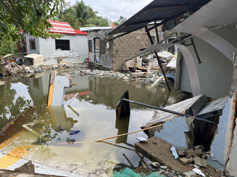 Explosión en tubería de Coraasan causa daños a cuatro viviendas Santiago de los Caballeros