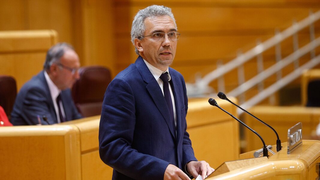 Senador del PSOE Javier Izquierdo renuncia a todos sus cargos